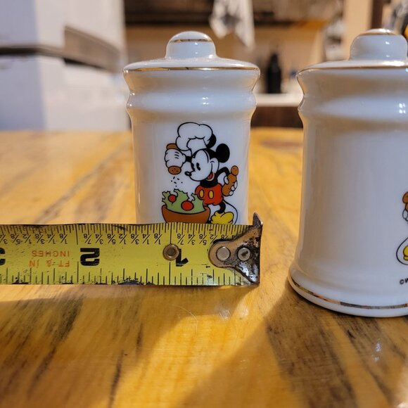 Vintage Disney Chef Mickey Mini Salt and Pepper Shakers Porcelain Glass 2.5" - Picture 4 of 6